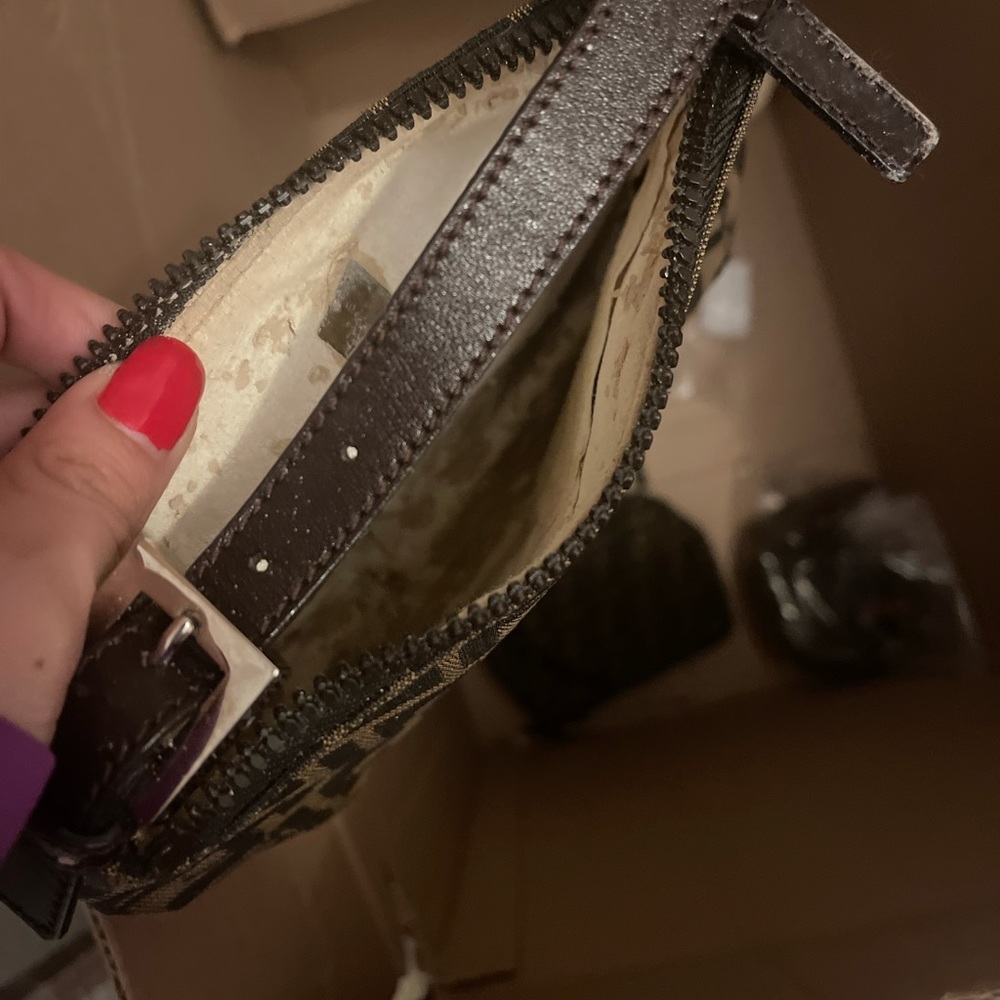 Authentic fendi bag - Picture 8 of 8